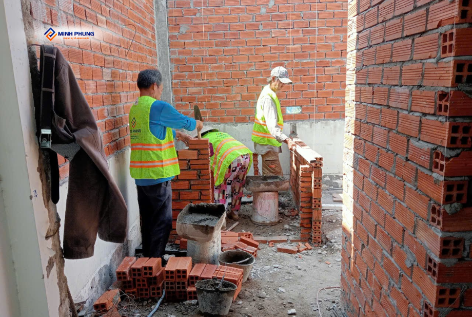 BÁO GIÁ SỬA NHÀ TP THỦ ĐỨC MỚI NHẤT 2025: CHUYÊN GIA CẢI TẠO NHÀ Ở TP THỦ ĐỨC CỦA MINH PHỤNG – CÔNG TY SỬA CHỮA ĐÁNG TIN CẬY!